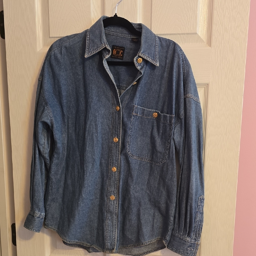 Ellen Tracy Blue Denim Shirt with Orange Logo